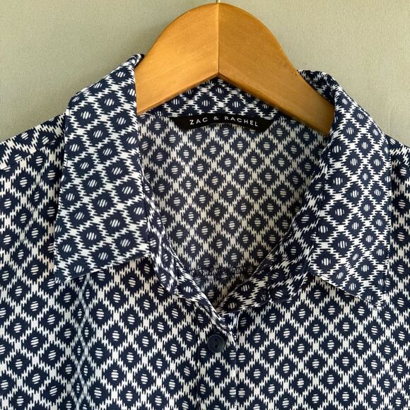 🎉5 for $45 🎉 Zac Rachel Top Blouse Shirt Size XL Navy - Picture 4 of 9